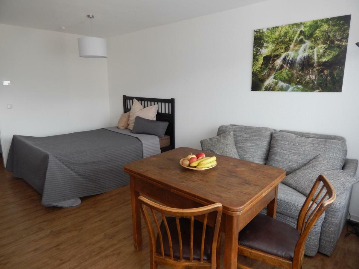 Free Apartment - Schoenblick Bad Urach Dış mekan fotoğraf