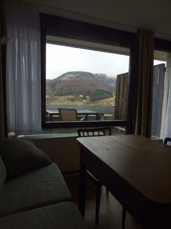 Free Apartment - Schoenblick Bad Urach Dış mekan fotoğraf
